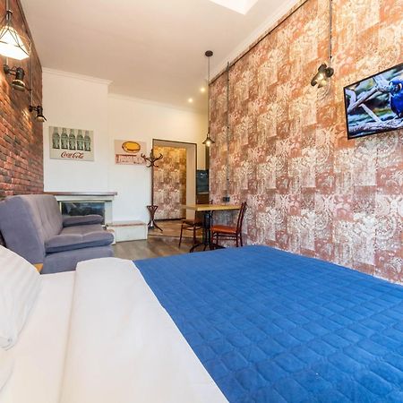 Loft Design Apartments Near Maidan Kiev Extérieur photo