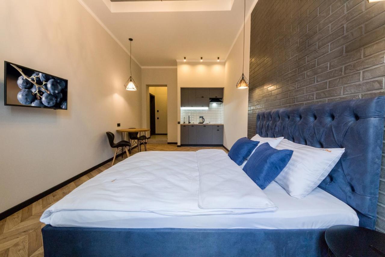 Loft Design Apartments Near Maidan Kiev Extérieur photo